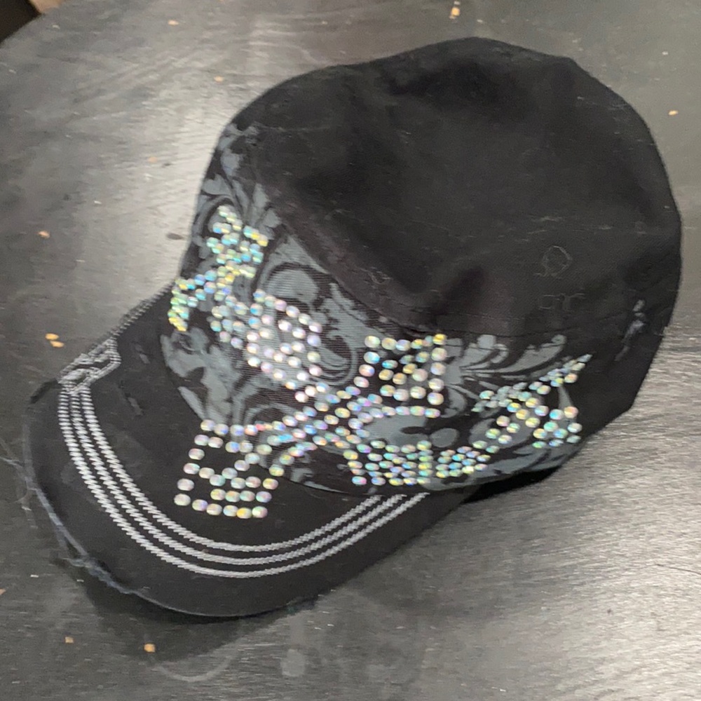 Women’s hat